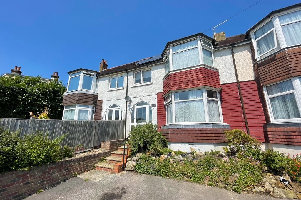 Property photo 1 of 6