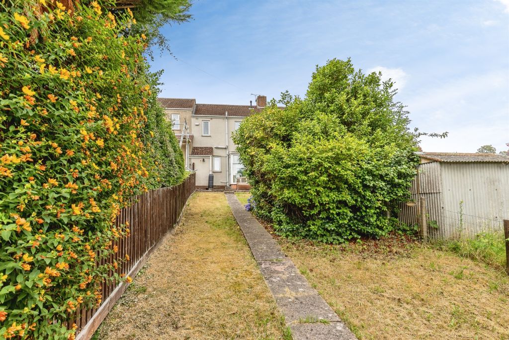Property photo 2 of 23