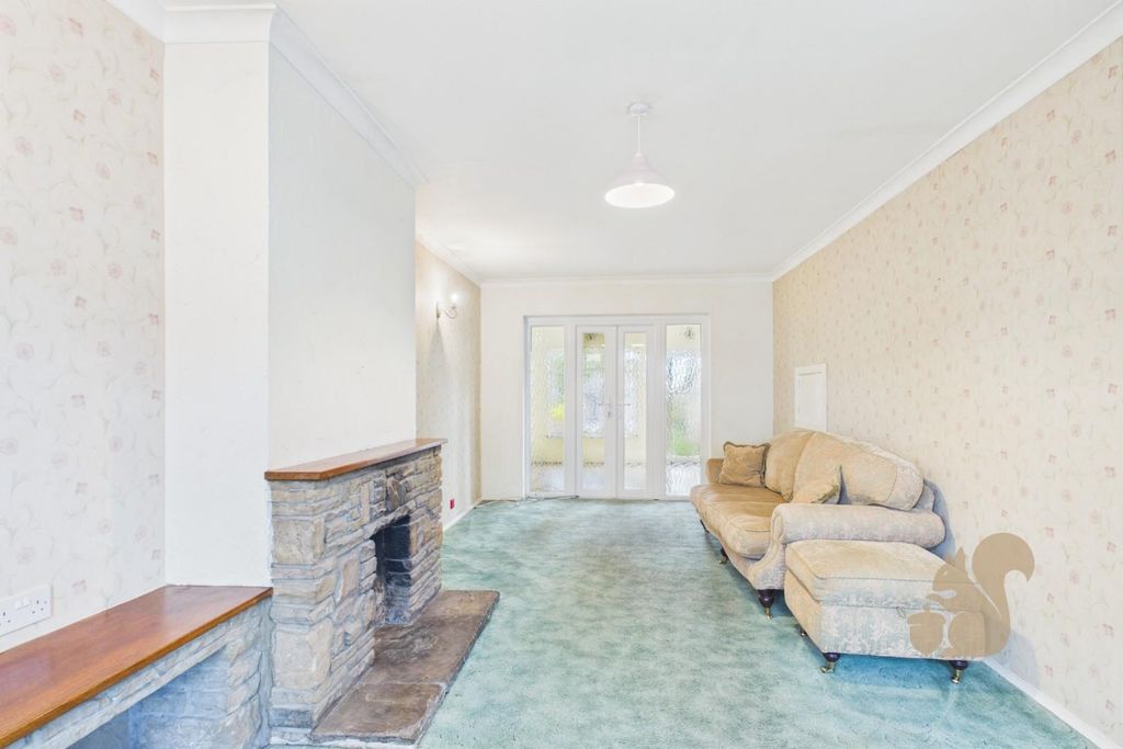 Property photo 2 of 14 Cam01814G0-Pr0097-Still009.Jpg