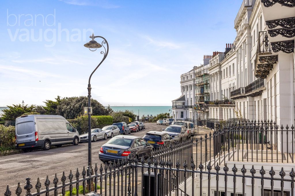 Property photo 3 of 19 Picture No. 35