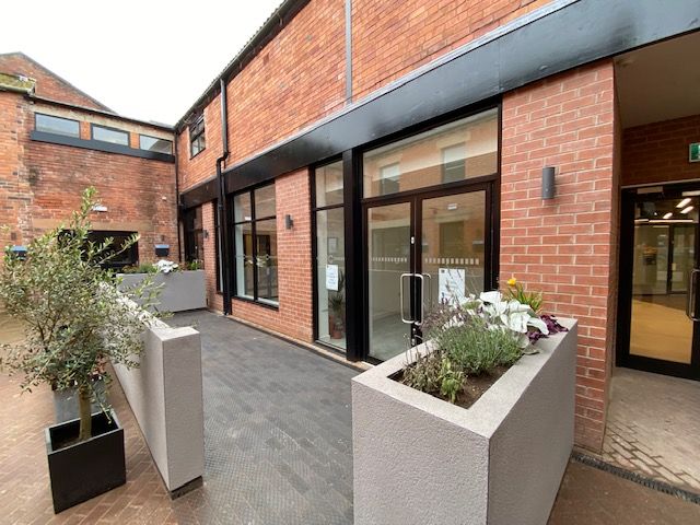 Property photo 2 of 3
