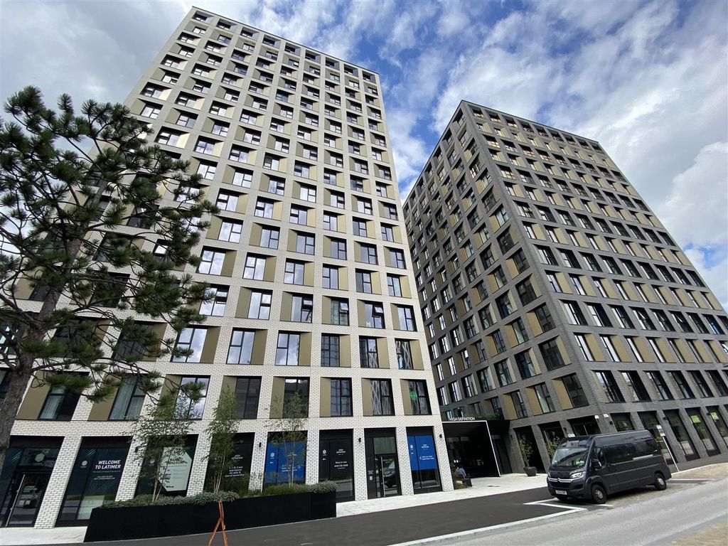 Property photo 1 of 15