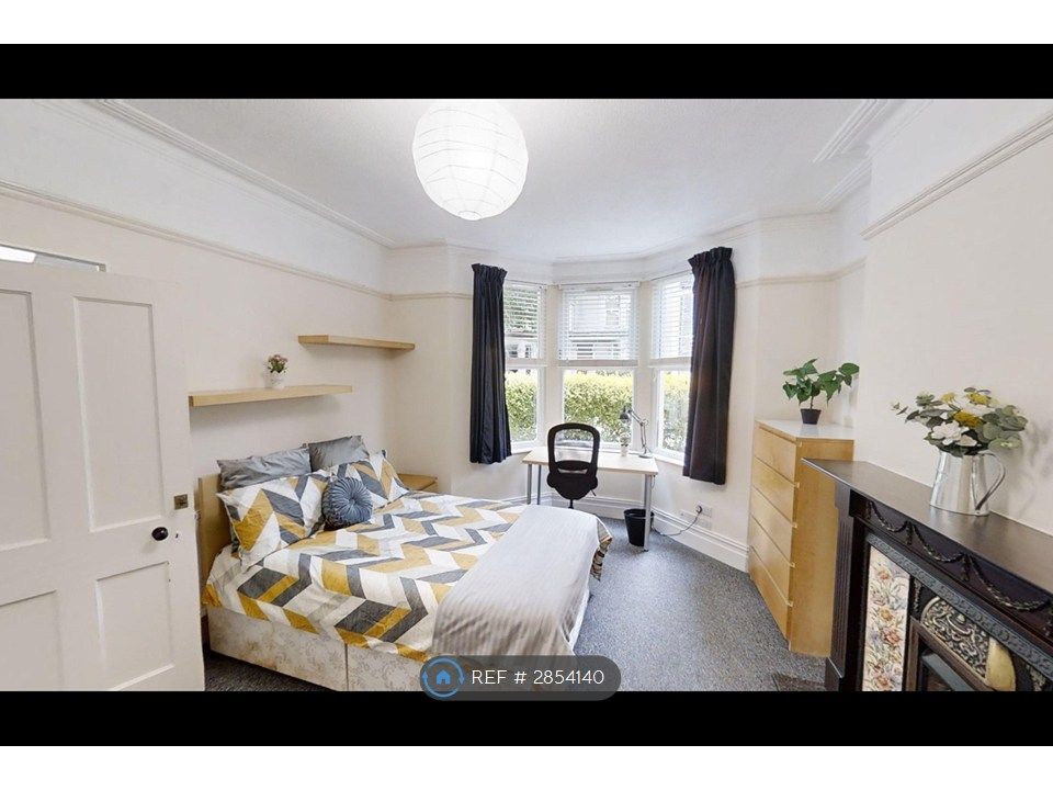 Property photo 2 of 9 Room 1