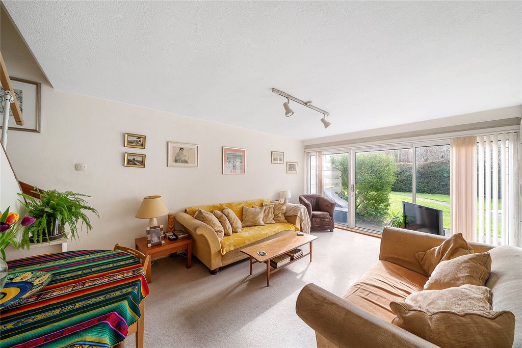 Property photo 1 of 10 Picture No. 05