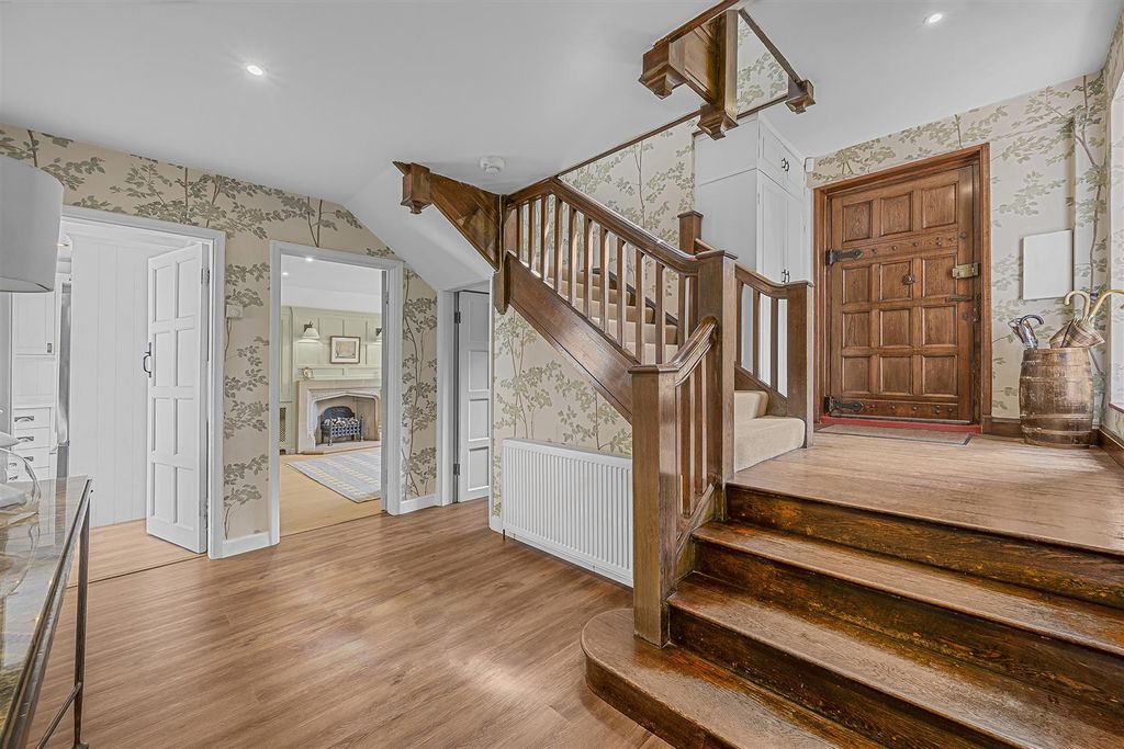 Property photo 2 of 15 Optional (3).Jpg