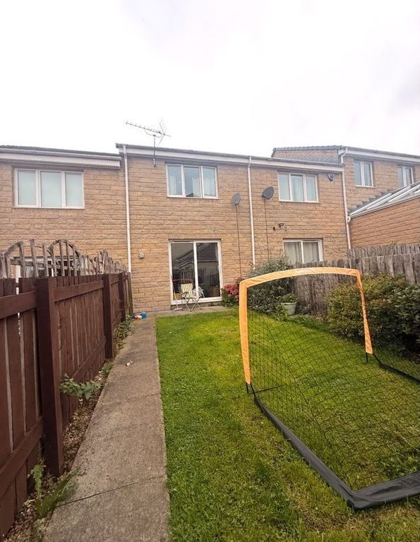 Property photo 2 of 2 Picture No. 05