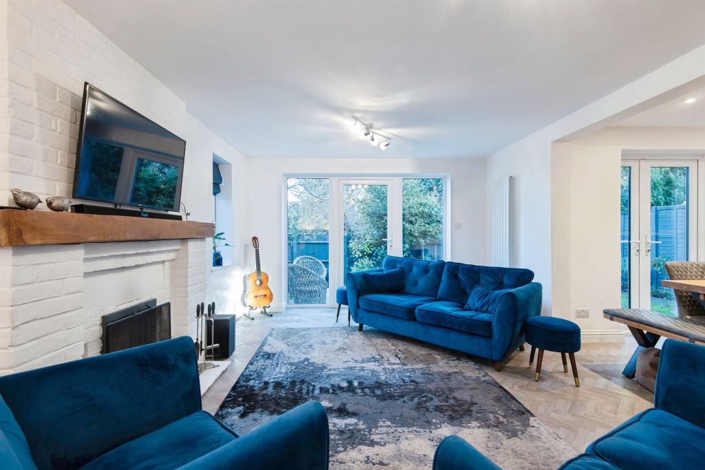 Property photo 3 of 20