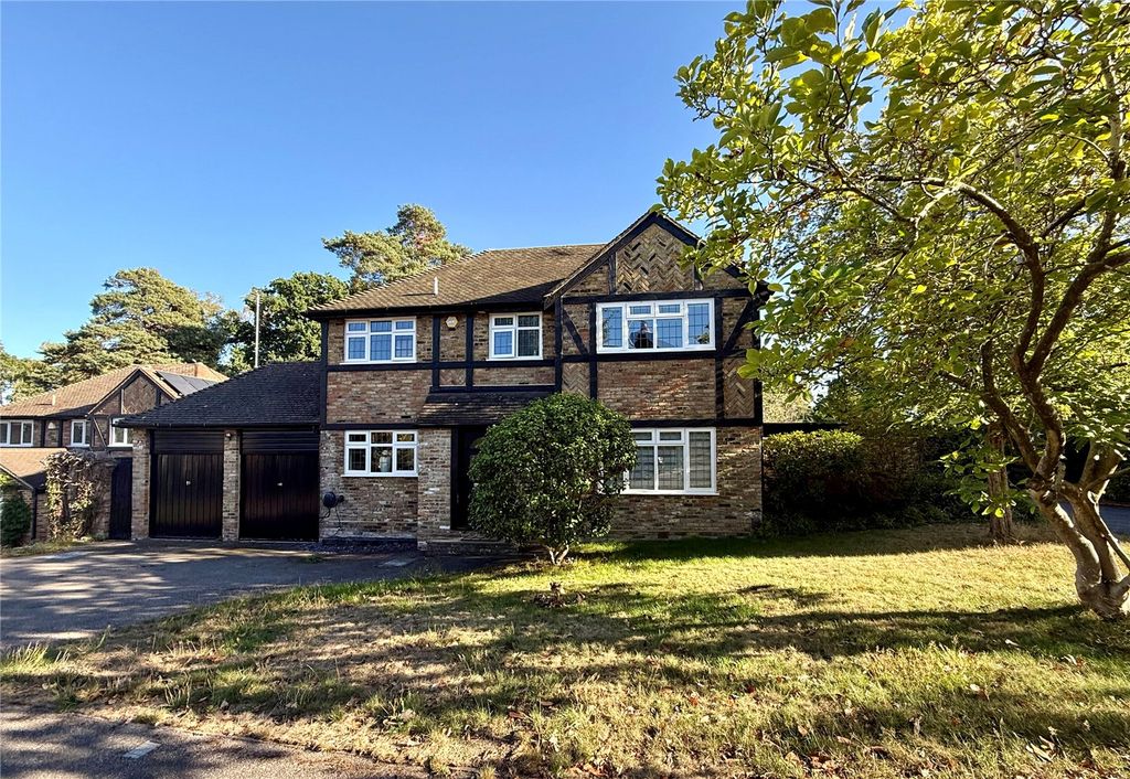 Property photo 2 of 17 Picture No. 21