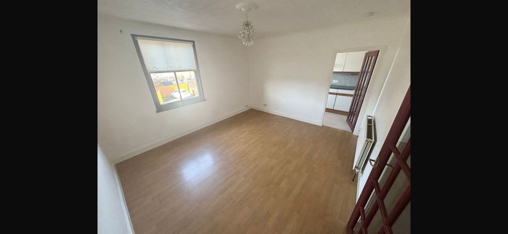 Additional image 4 of 1 bed flat for salePolwarth Street, Galston KA4