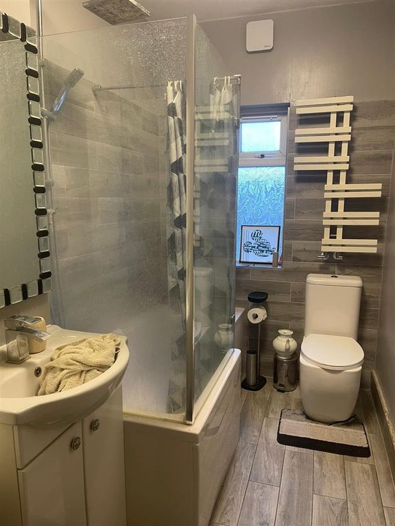 Property photo 3 of 9 Img-20251217-Wa0011.Jpg