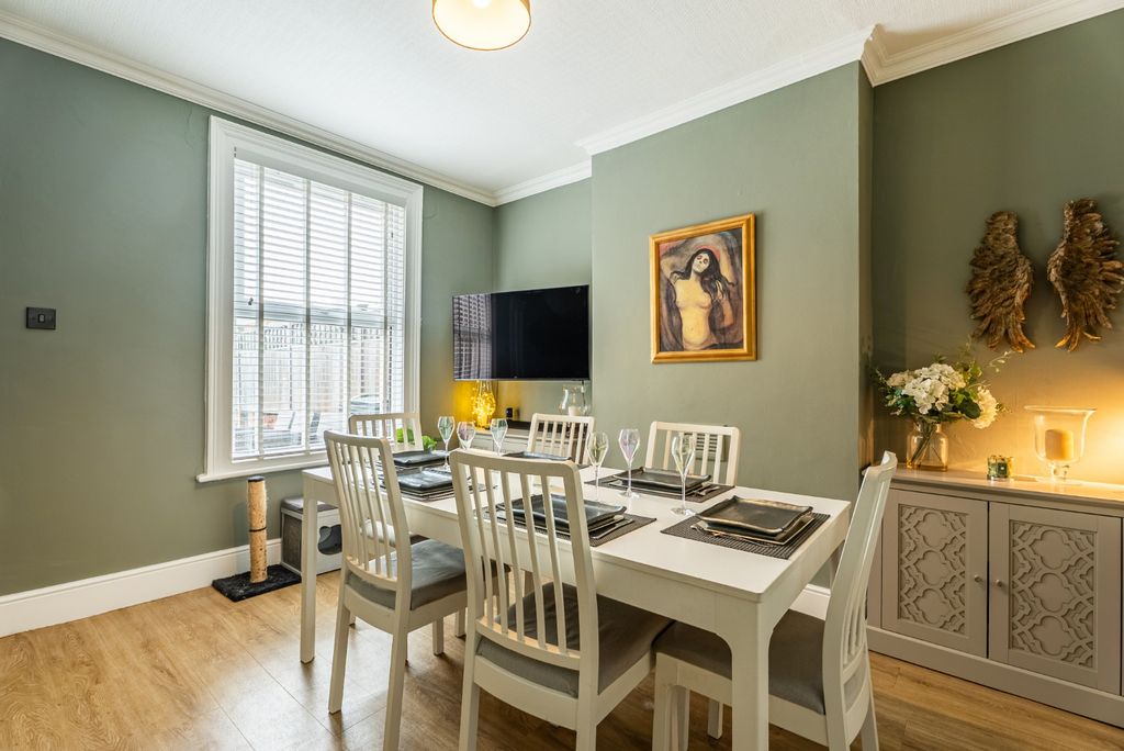 Property photo 3 of 14 Whatsapp Image 2026-03-02 At 16.34.451