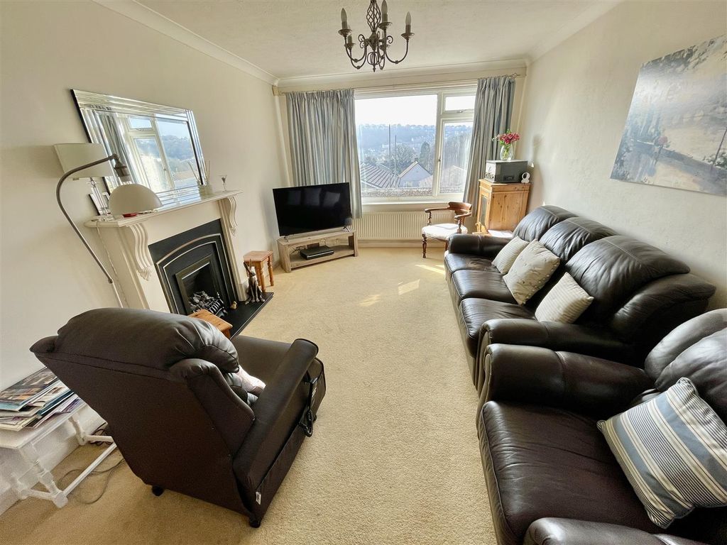 Property photo 2 of 17 Img_3292.Jpg