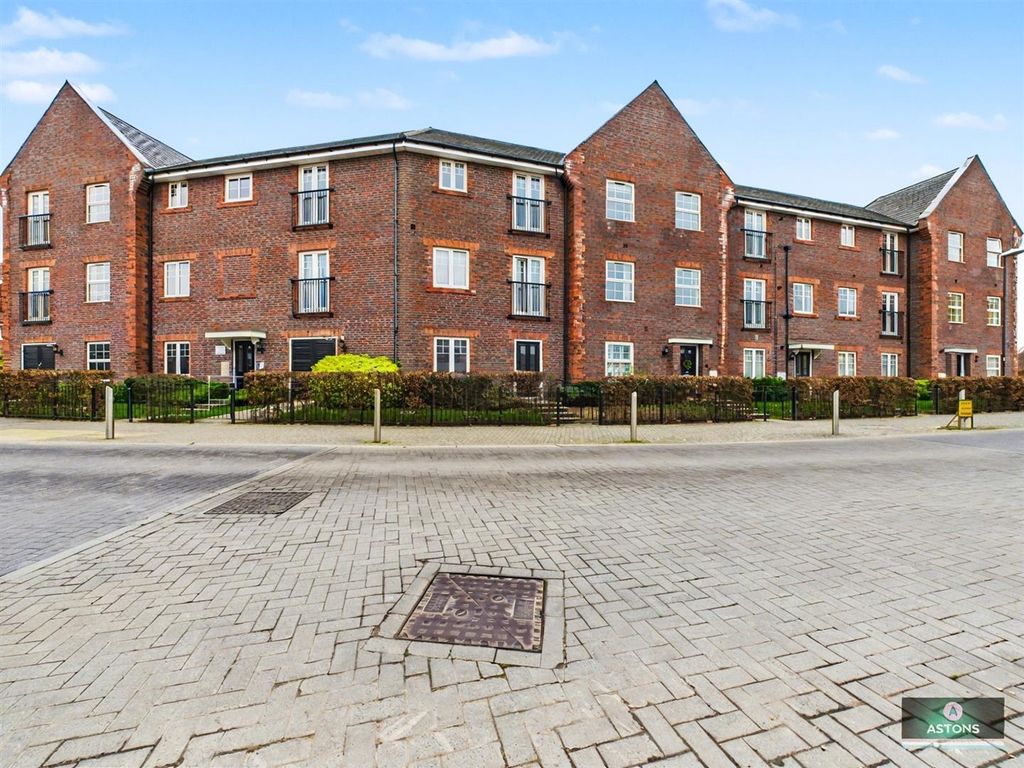 Property photo 1 of 10 Cam04622G0-Pr0135-Still013.Jpg