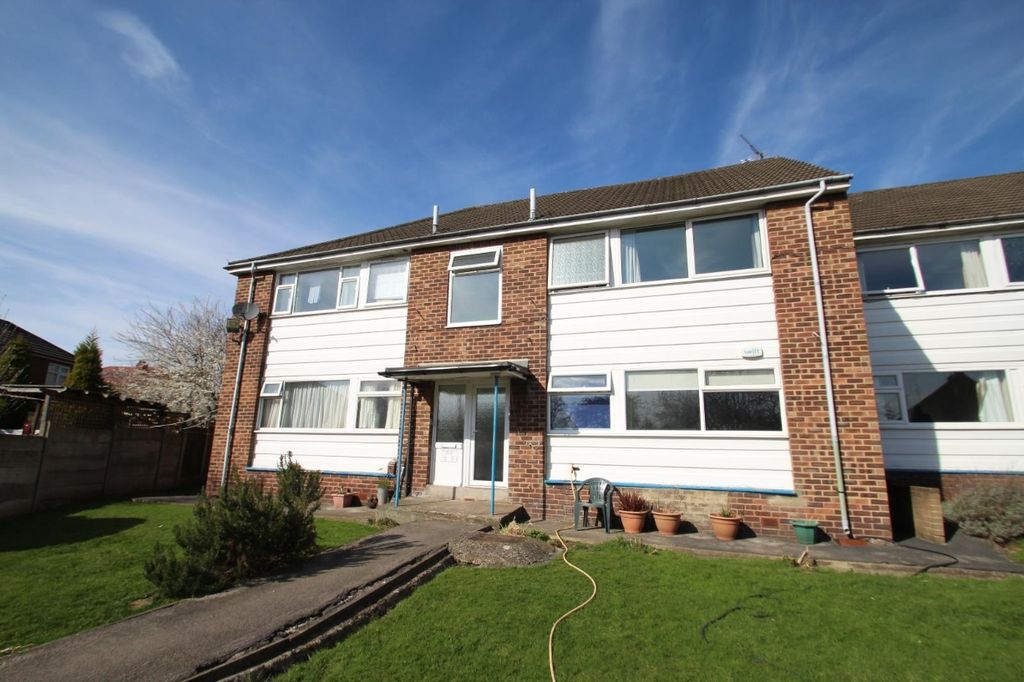 Property photo 1 of 5 Picture No. 08