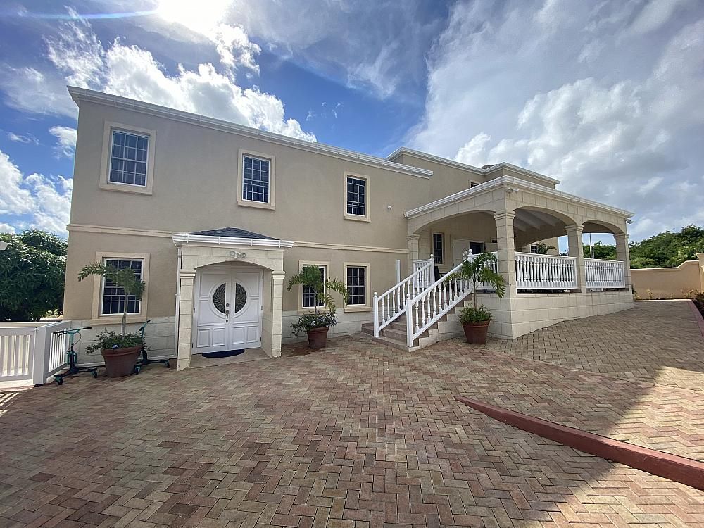 Property photo 1 of 20 Fort George Heights Lots 16 And 17