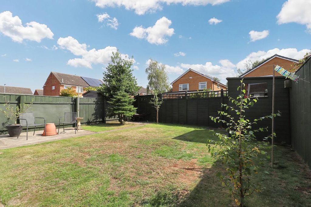 Property photo 3 of 25