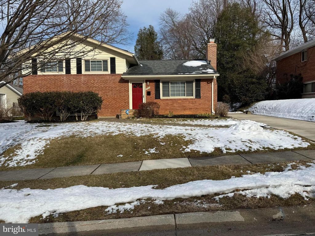 Property photo 1 of 1