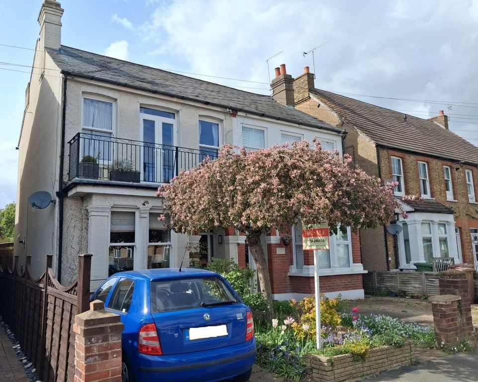 Property photo 1 of 24