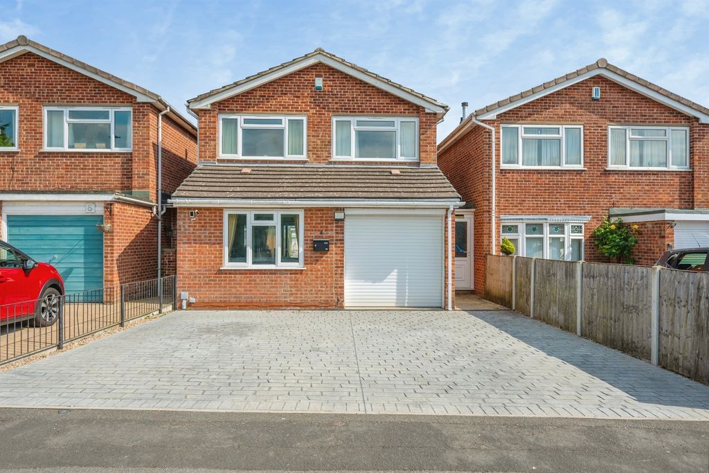 Property photo 1 of 16
