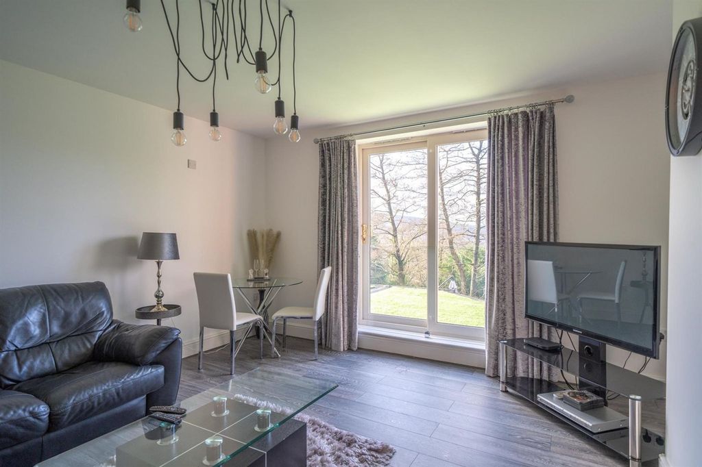 Additional image 31 of 4 bed detached house for saleHaywards Close, Glossop SK13