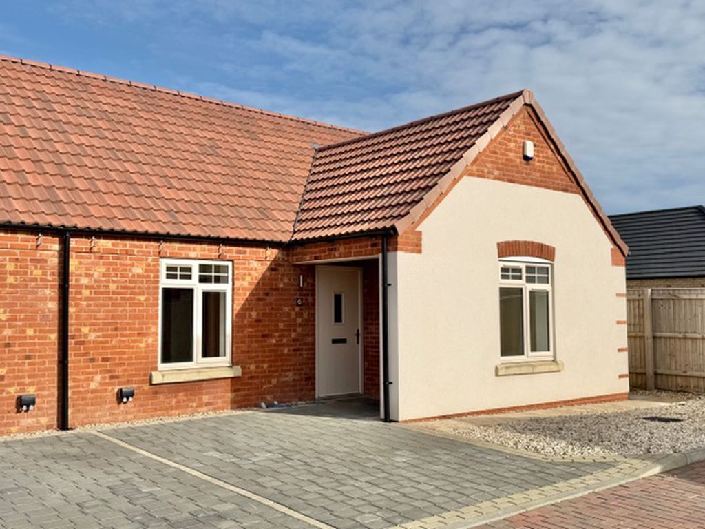 Property photo 1 of 16 Front