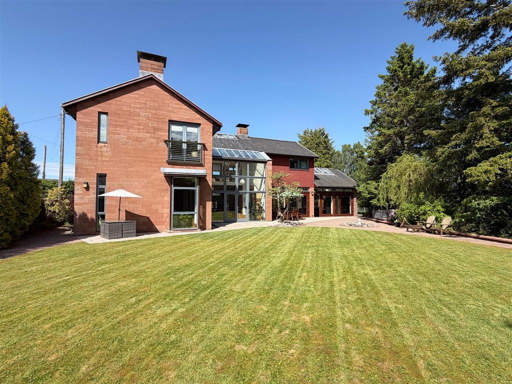 Property photo 1 of 48
