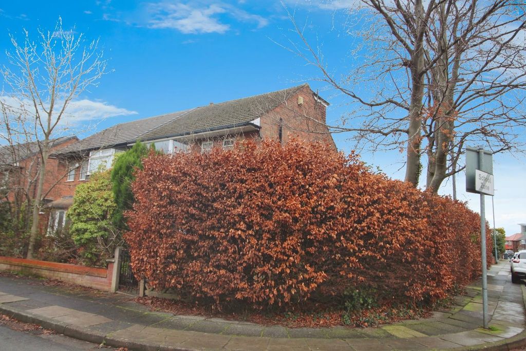 Property photo 3 of 9 99271Afd-Img_3540.Jpg