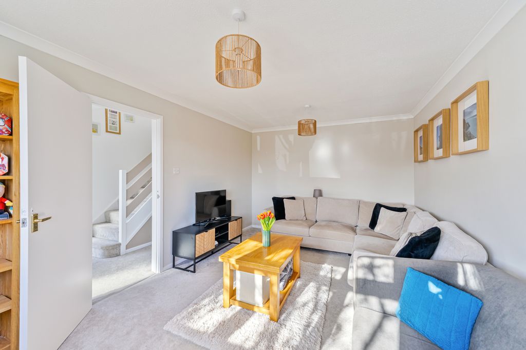 Property photo 3 of 20 Gallery