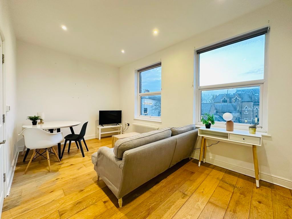 Property photo 1 of 4 Photo 10