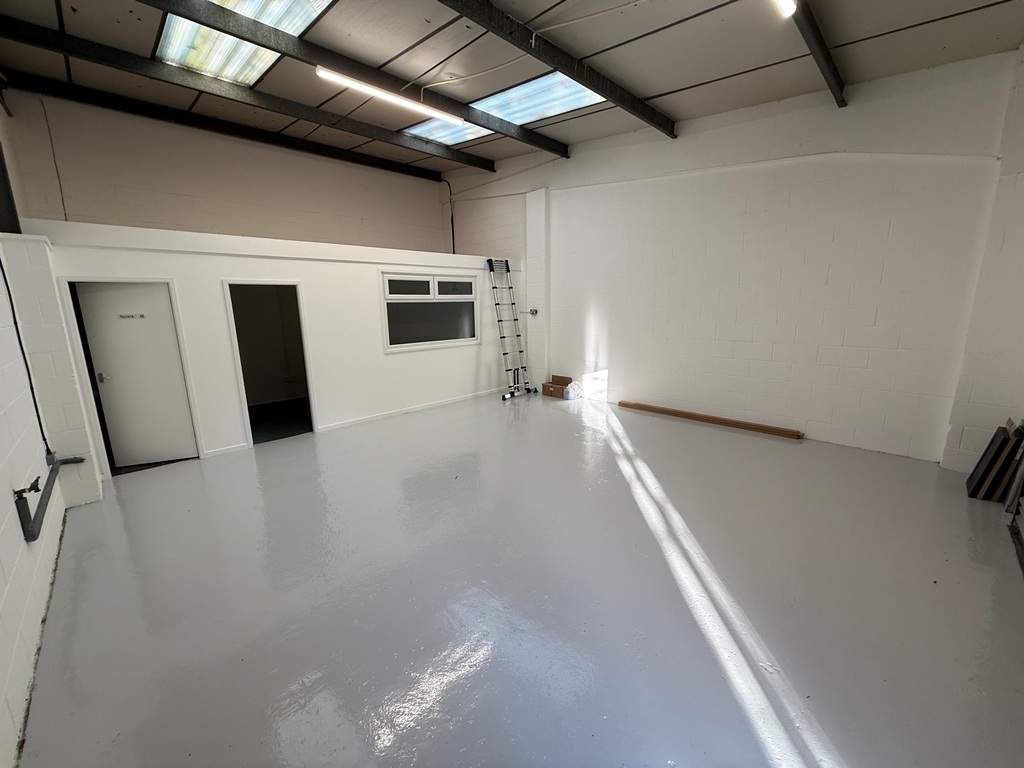 Property photo 2 of 3