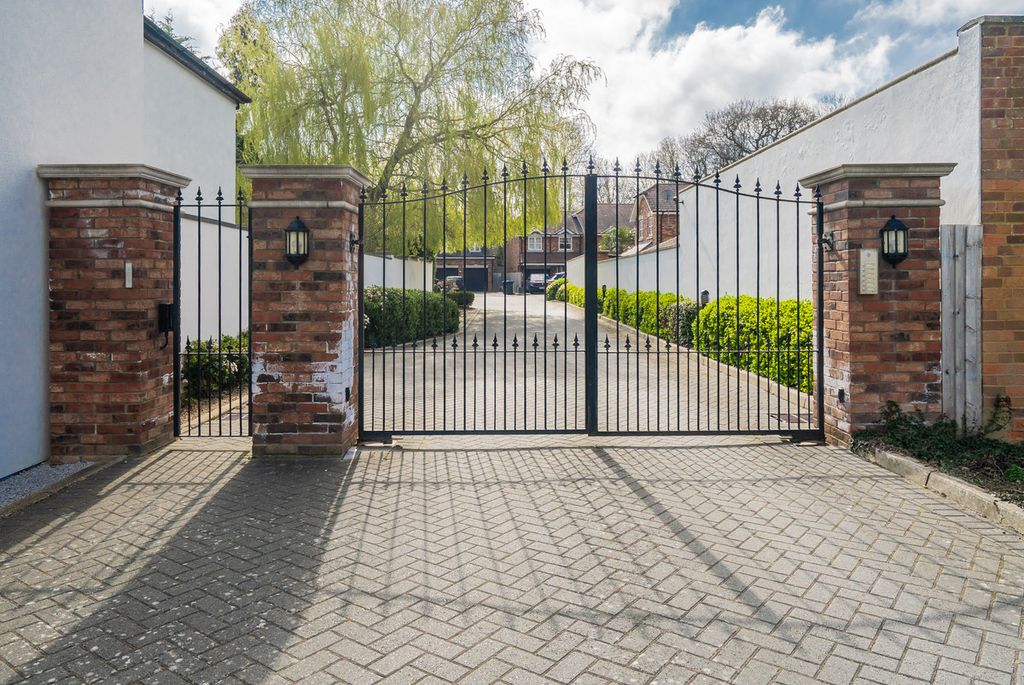 Additional image 36 of 4 bed detached house for saleCedar Court, Newport Pagnell, Milton Keynes MK14