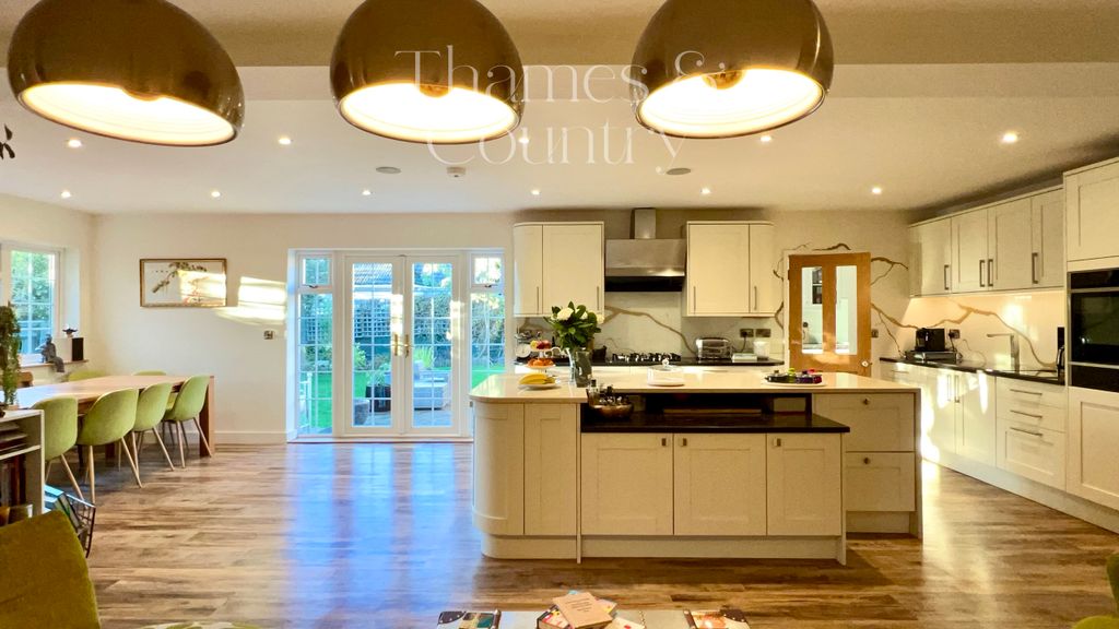 Property photo 3 of 59 Photo 3