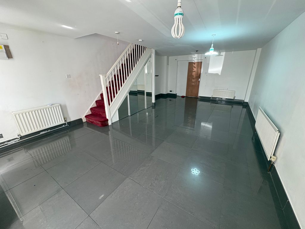 Property photo 1 of 9 Img_2917