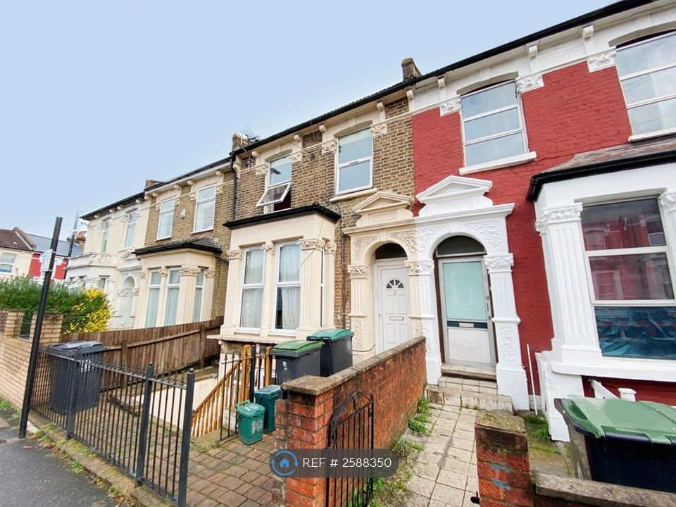 Property photo 1 of 8