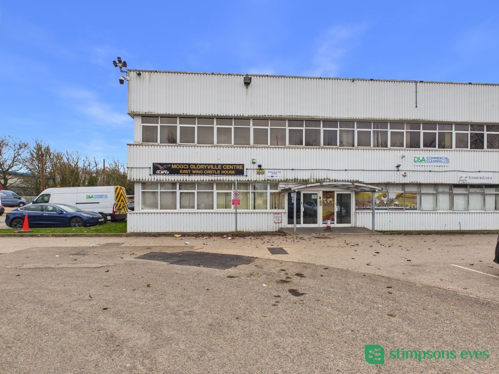 Property photo 3 of 7 Photo 12