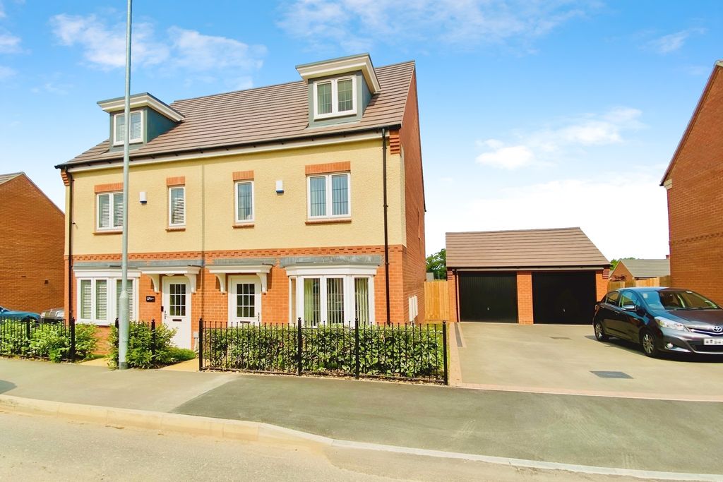 Property photo 1 of 30