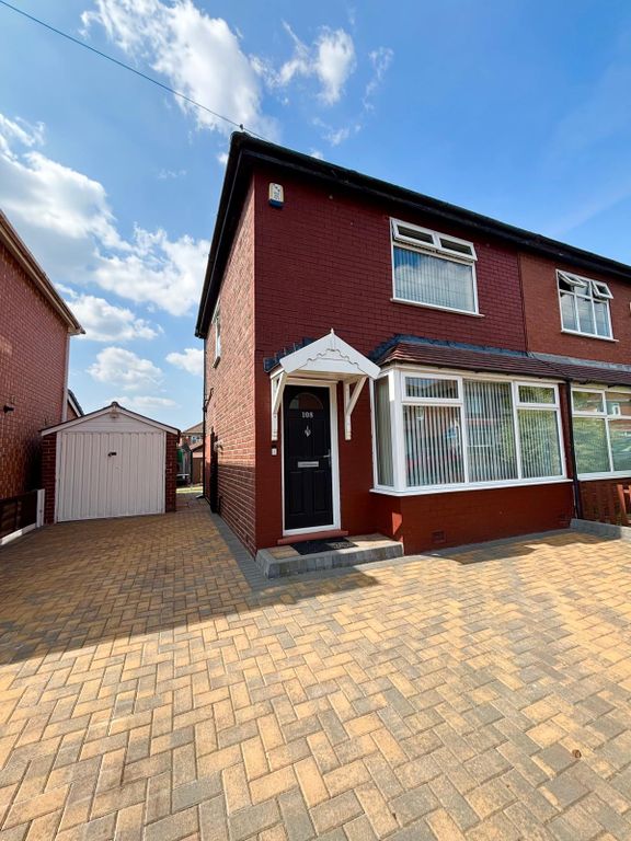 Property photo 1 of 27