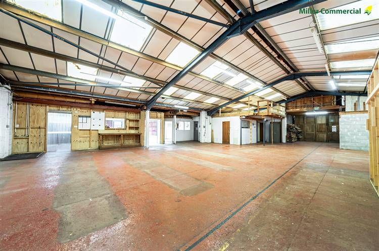 Property photo 2 of 13