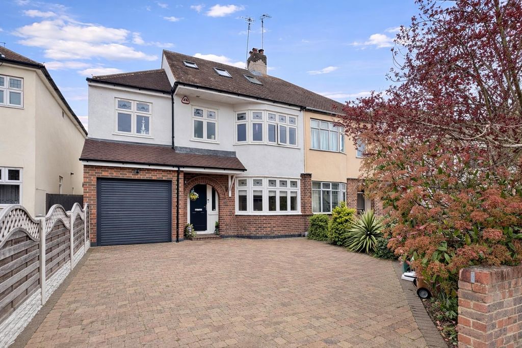 Property photo 1 of 30 8B6B6Cbd-931C-4C7F-Bffc-8F1Cfc20Ac39.Png