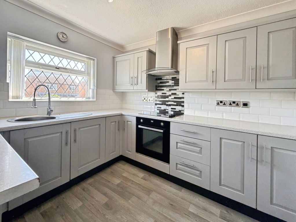 Property photo 2 of 19 Pbox-Img.Jpg