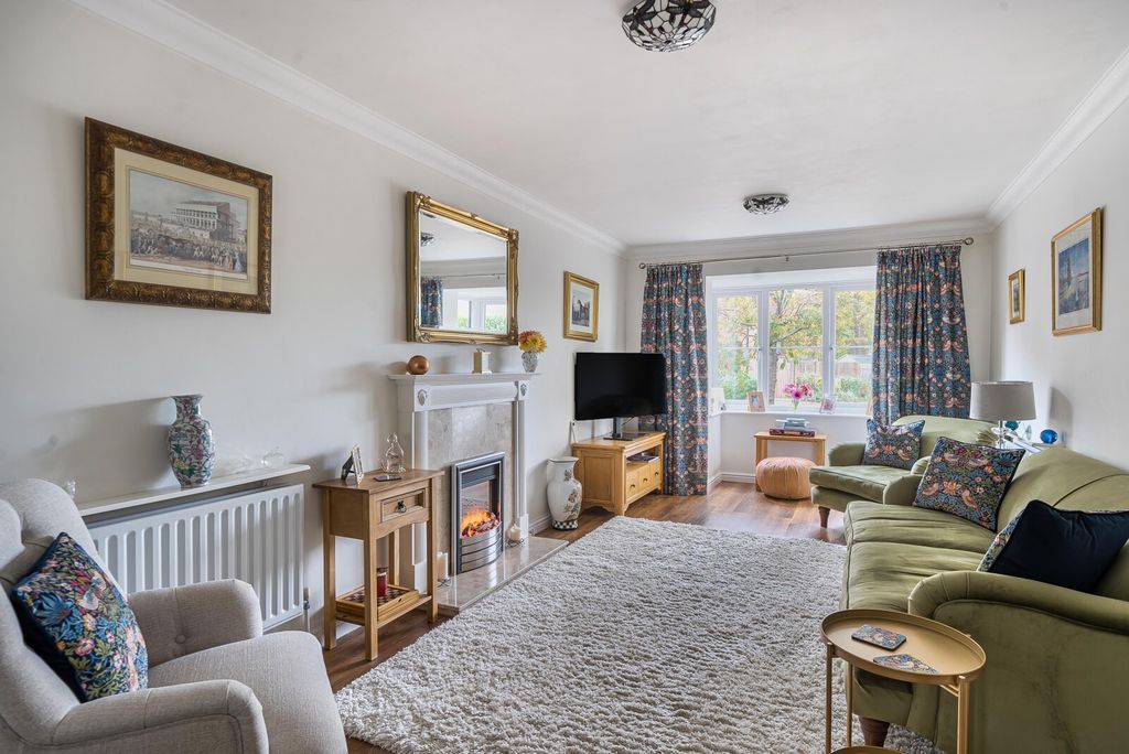 Property photo 2 of 28 1370665-12-68F10F...