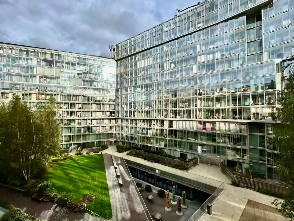 Property photo 1 of 25