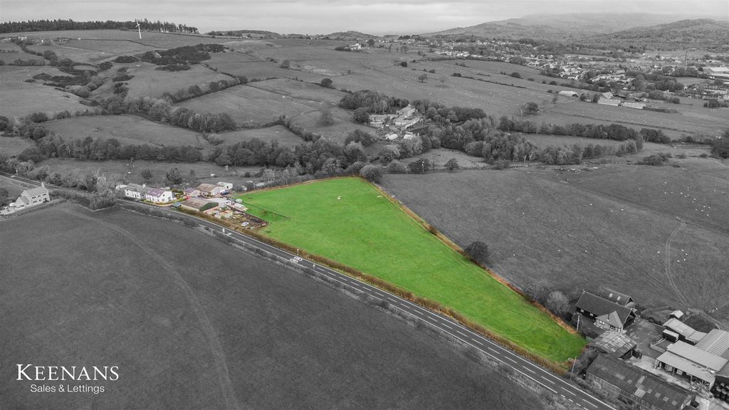 Property photo 2 of 66 Dji_0948.Jpg