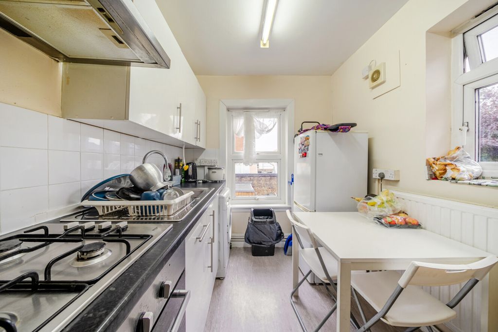 Property photo 2 of 16 1536604-12-6Ad8B9...