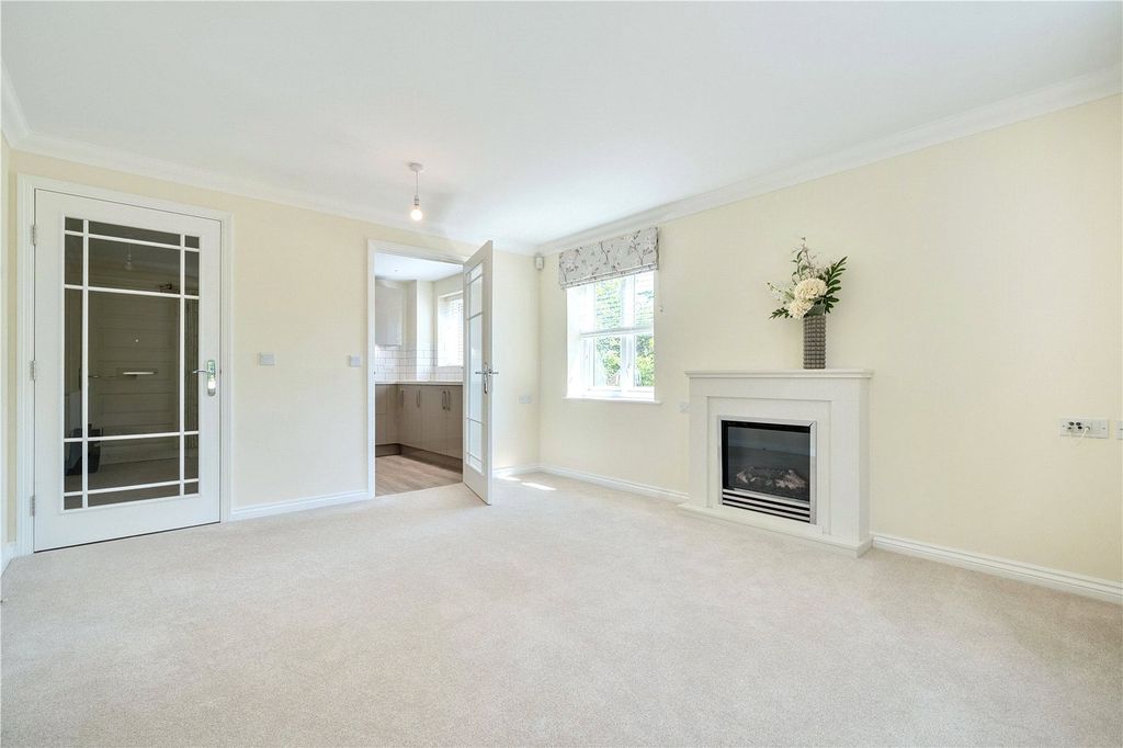 Property photo 3 of 16 Living Area