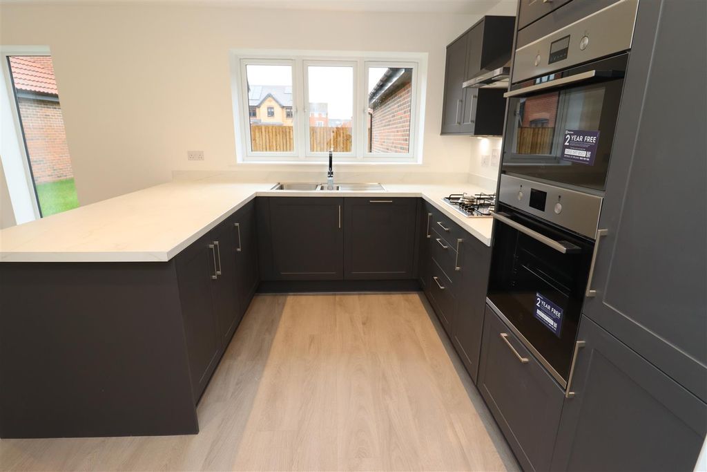 Property photo 2 of 10 Img_6897.Jpg