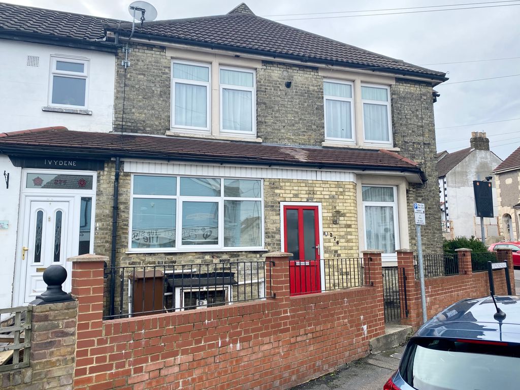 Property photo 1 of 7