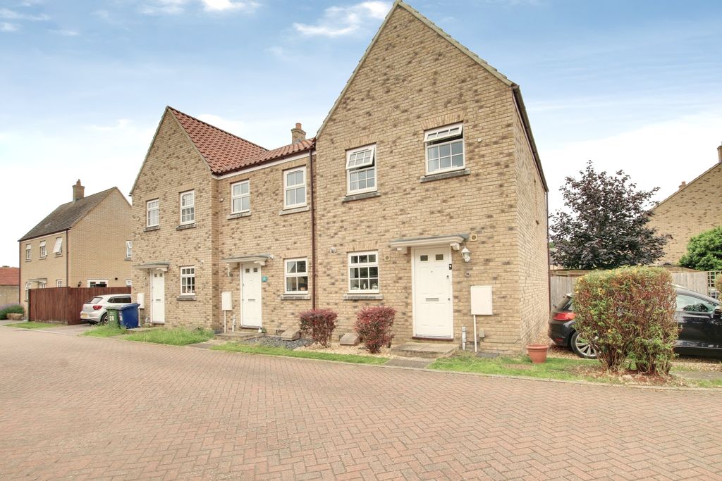 Property photo 1 of 9