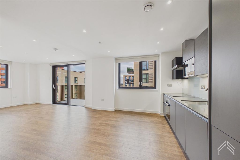 Property photo 2 of 24 2.Jpg