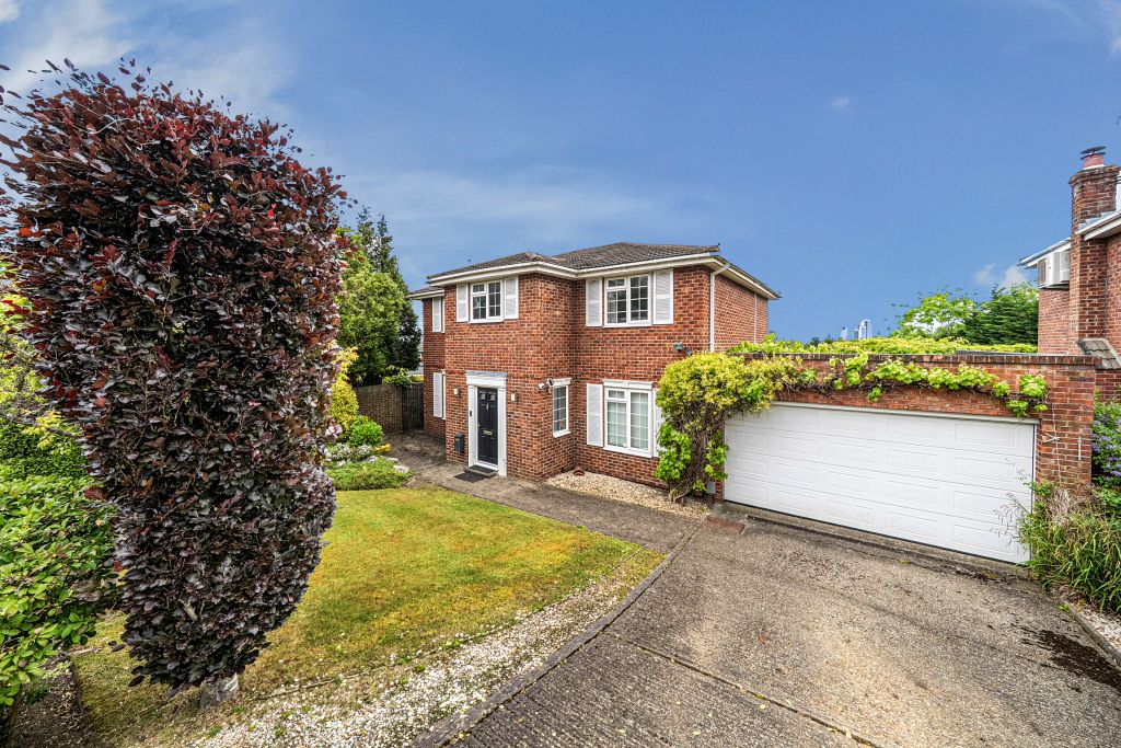 Property photo 1 of 18